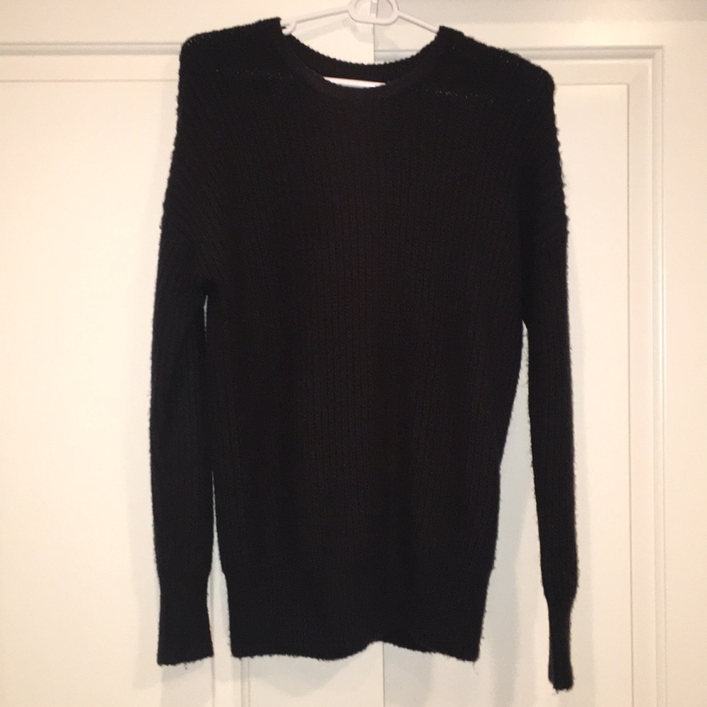Comfy fuzzy knit Abercrombie & Fitch sweater